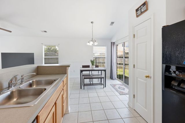 113 Obannon Court, Summerville, SC 29483