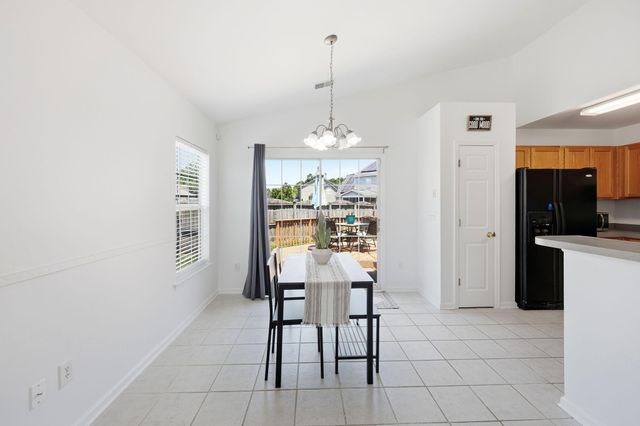 113 Obannon Court, Summerville, SC 29483