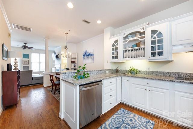 3443 W Slope Lane, Charlotte, NC 28209