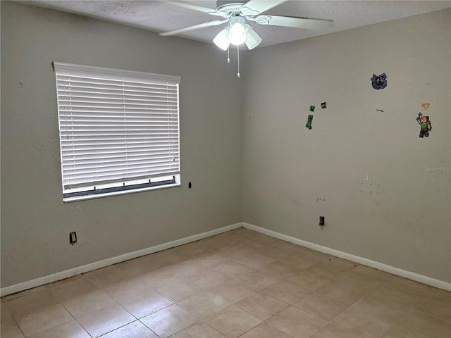 524 WYNNWOOD DRIVE, Brandon, FL 33511