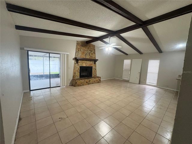 524 WYNNWOOD DRIVE, Brandon, FL 33511