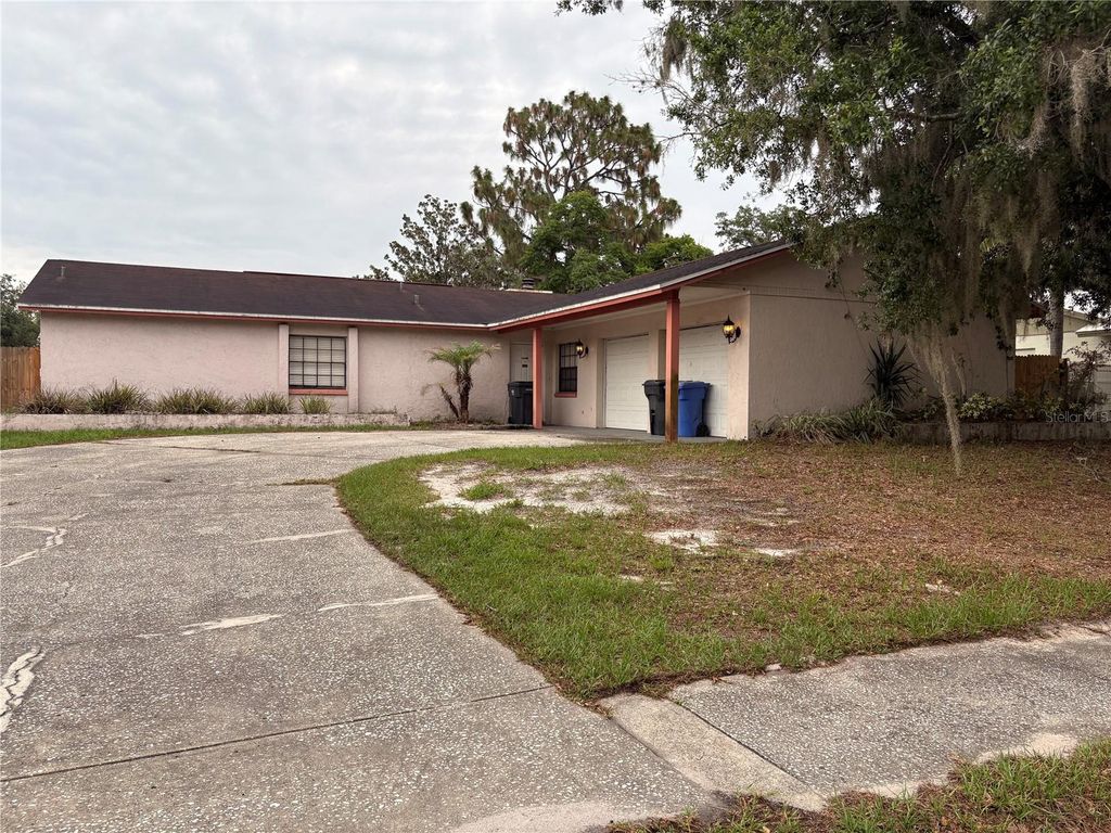 524 WYNNWOOD DRIVE, Brandon, FL 33511