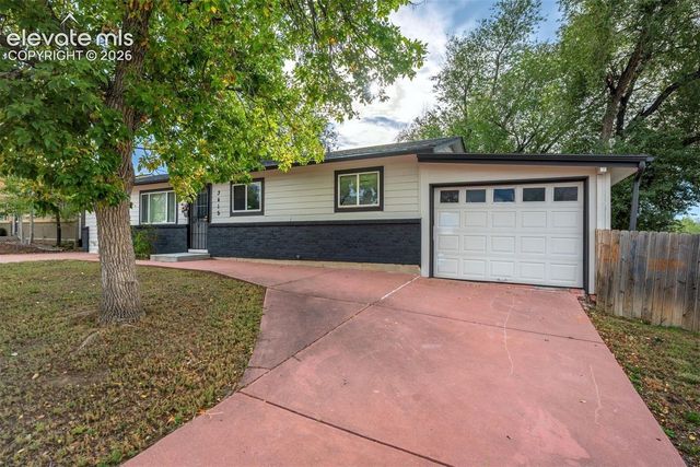 3415 Bridgewood Lane, Colorado Springs, CO 80910