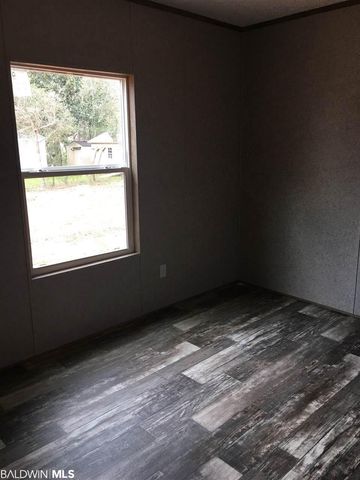 9448 Pinewood Avenue, Elberta, AL 36530