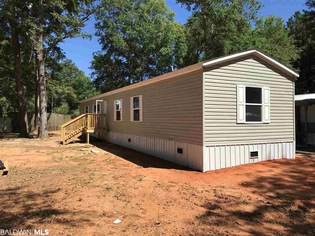 9448 Pinewood Avenue, Elberta, AL 36530