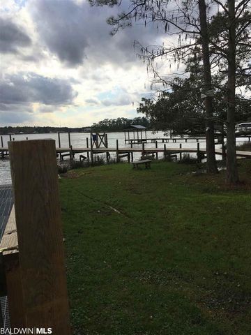 9448 Pinewood Avenue, Elberta, AL 36530