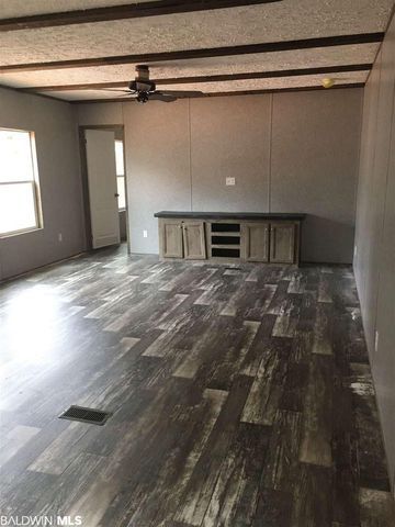 9448 Pinewood Avenue, Elberta, AL 36530