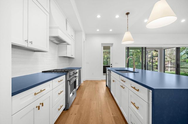 2135 DATURA STREET, Sarasota, FL 34239