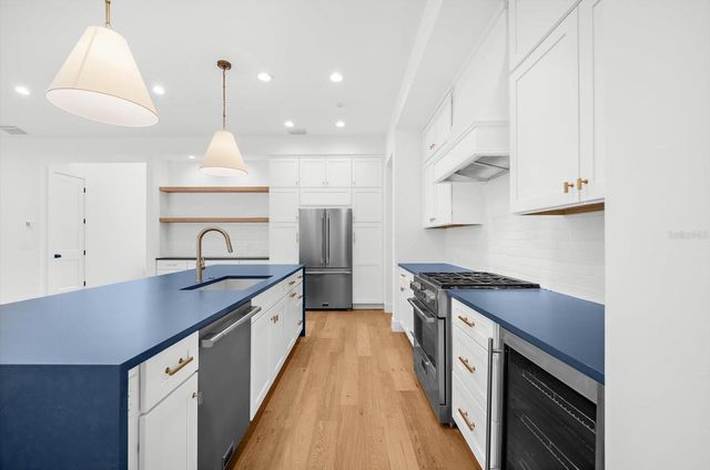 2135 DATURA STREET, Sarasota, FL 34239