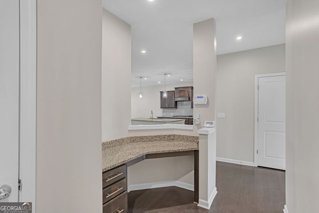 3085 Alcazar Drive SW, Lilburn, GA 30047