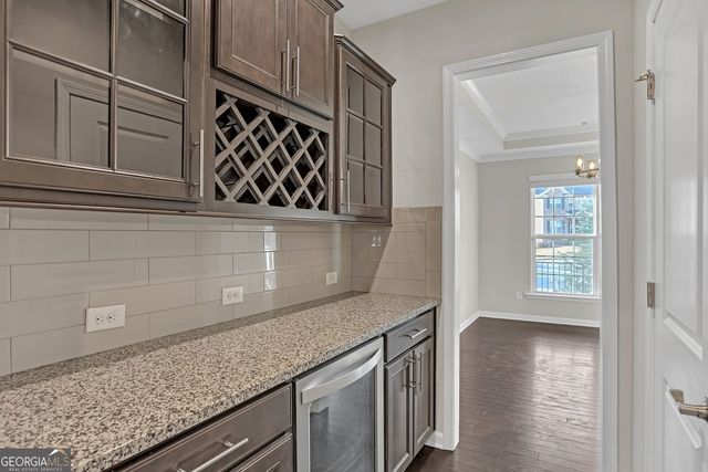 3085 Alcazar Drive SW, Lilburn, GA 30047