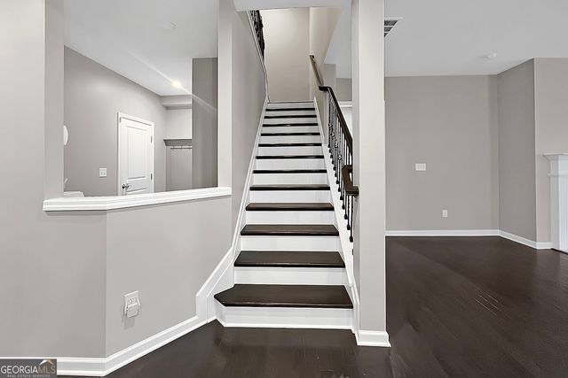 3085 Alcazar Drive SW, Lilburn, GA 30047