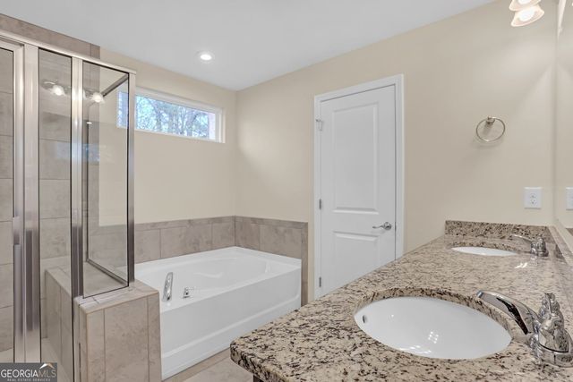 3085 Alcazar Drive SW, Lilburn, GA 30047