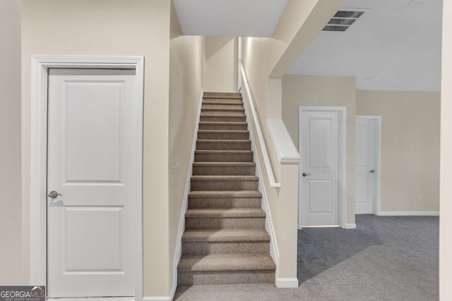 3085 Alcazar Drive SW, Lilburn, GA 30047