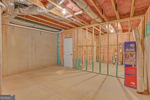 3085 Alcazar Drive SW, Lilburn, GA 30047