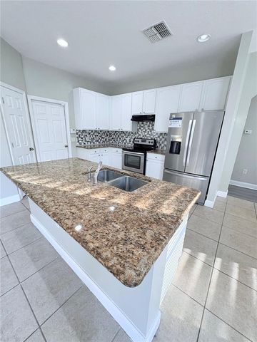 2117 LILIPETAL COURT, Sanford, FL 32771