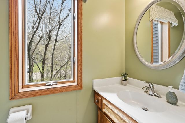 11215 Kenora Way, Lakeville, MN 55044