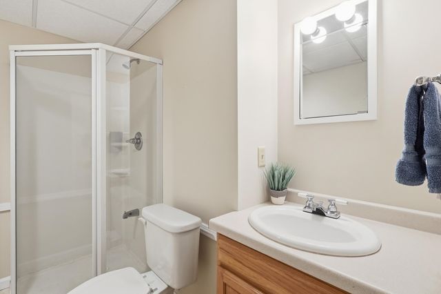 11215 Kenora Way, Lakeville, MN 55044