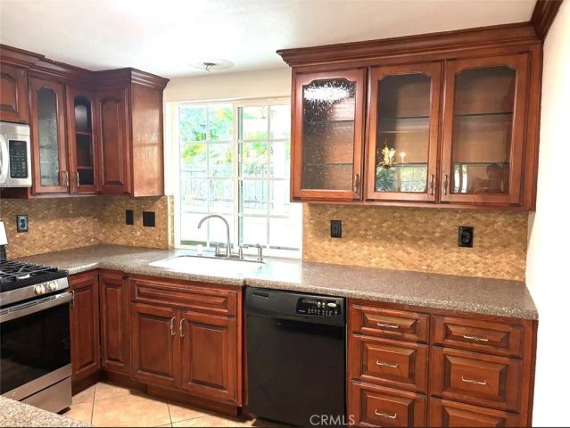1164 Massachusetts Avenue, Riverside, CA 92507