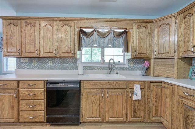 2909 Roland Hayes SW Parkway, Calhoun, GA 30701