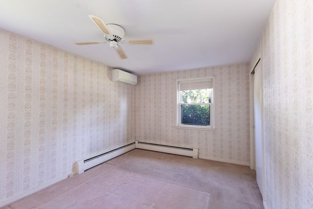 16 Isabel Cir, Randolph, MA 02368