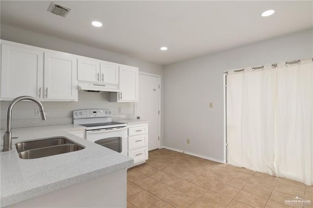 502 Thornwood Drive, Mission, TX 78574