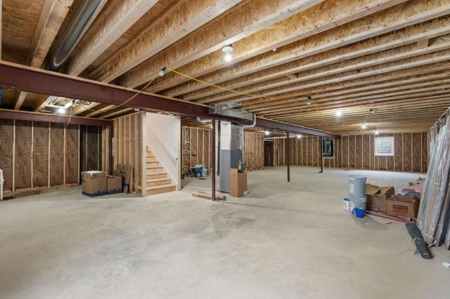 17257 Donald Court, Lowell, IN 46356