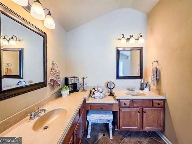 2295 Hemrick Road, Cumming, GA 30041