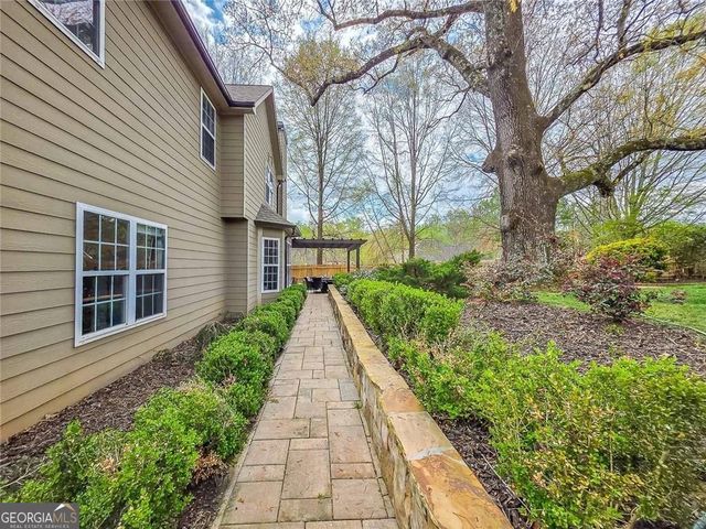 2295 Hemrick Road, Cumming, GA 30041