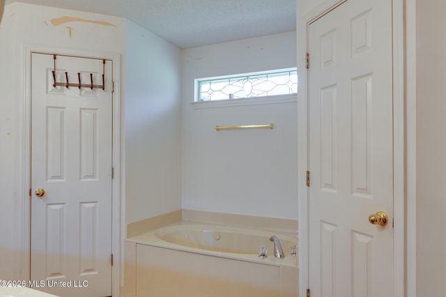 7467 Fox Trace, Southaven, MS 38671