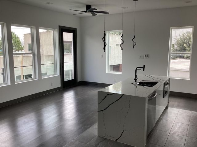 3118 Clay Street, Houston, TX 77003
