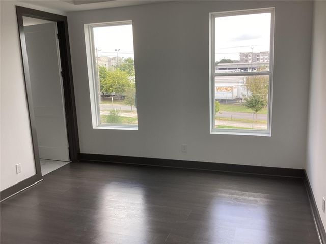 3118 Clay Street, Houston, TX 77003