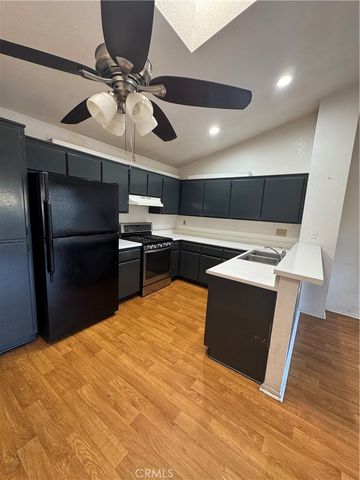 220 E Grant 72, Santa Maria, CA 93454