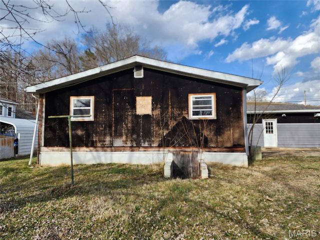 429 E Fir Street, Piedmont, MO 63957