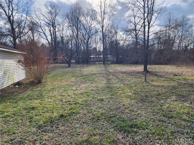 429 E Fir Street, Piedmont, MO 63957