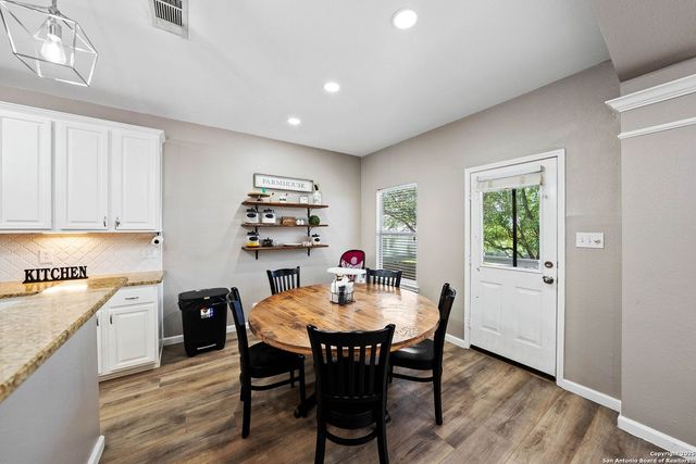 7302 Carriage Bay, San Antonio, TX 78249