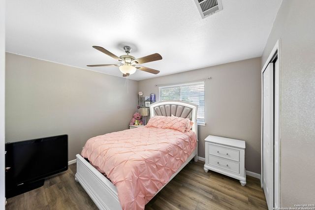 7302 Carriage Bay, San Antonio, TX 78249