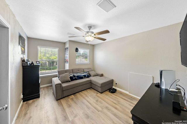 7302 Carriage Bay, San Antonio, TX 78249