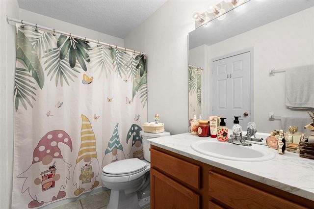 6029 LAKE POINTE DRIVE 202, Orlando, FL 32822