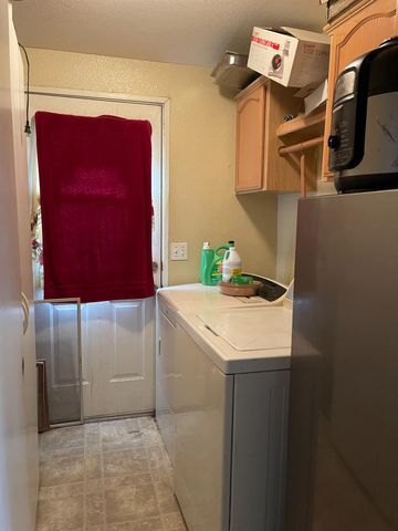 233 Wilbur Ave, Yuba City, CA 95991