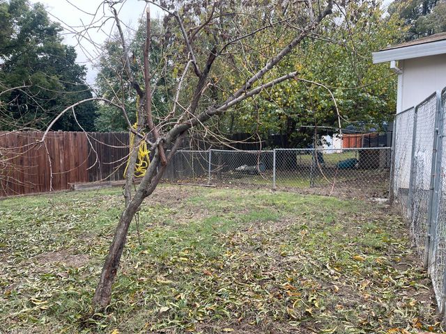 233 Wilbur Ave, Yuba City, CA 95991