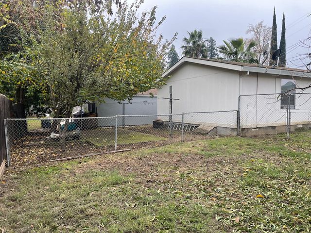 233 Wilbur Ave, Yuba City, CA 95991