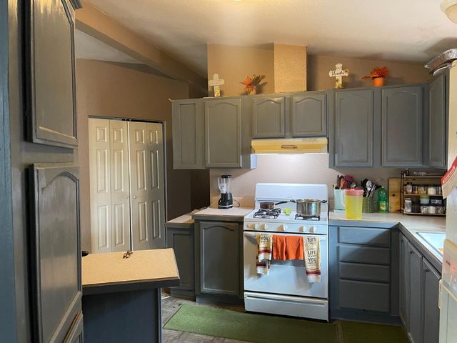 233 Wilbur Ave, Yuba City, CA 95991