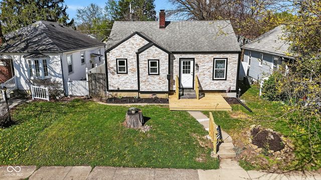 132 S 7th Avenue S, Beech Grove, IN 46107