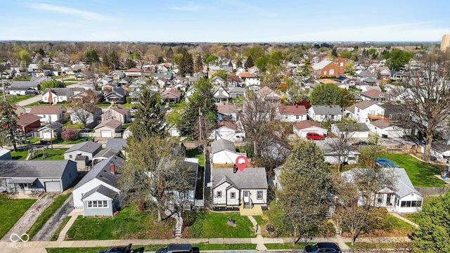 132 S 7th Avenue S, Beech Grove, IN 46107