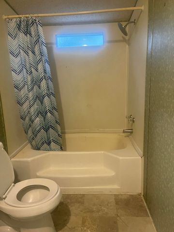 375 NE 70th Avenue, Okeechobee, FL 34974