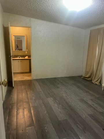 375 NE 70th Avenue, Okeechobee, FL 34974