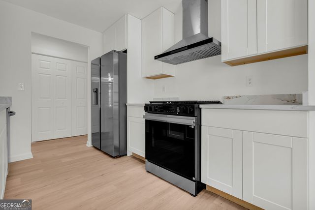 5550 Frontier Court, Ellenwood, GA 30294