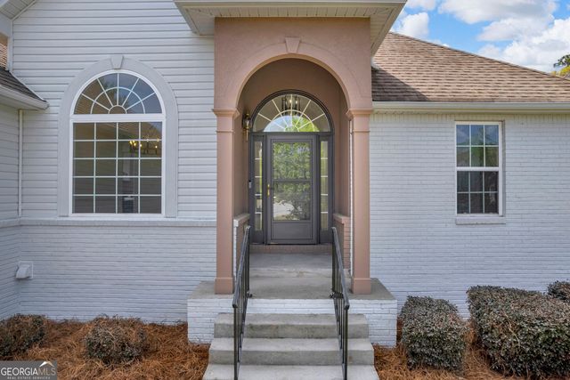 5550 Frontier Court, Ellenwood, GA 30294