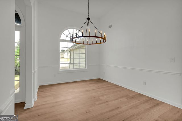 5550 Frontier Court, Ellenwood, GA 30294